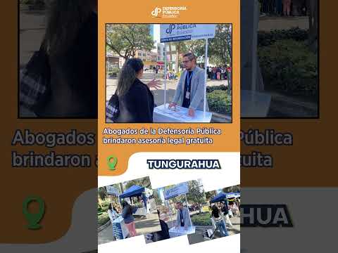 Stand informativo de asesoría legal gratuita en el Parque Cevallos en Ambato -Tungurahua