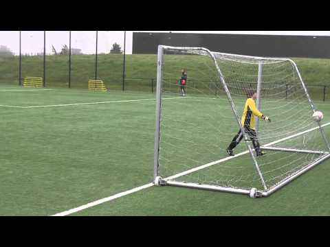 21 mei 2013 VV De Meern E5 - VV De Meern E8 vr 4-1 Doelpunt Daan