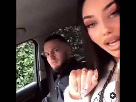 Shihet arjoni i perputhen n makin me sirenen ka diçka mes tyre?