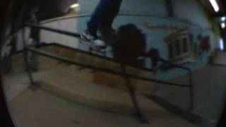 preview picture of video 'Boardslide at skate city'