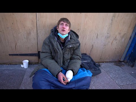 am venit in TARA GALILOR sa vad "ENGLEJI"...am gasit ROMANI, CERSETORI si BOMBARDIERI!