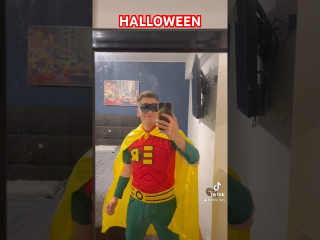 Vídeo relacionado con Funidelia Disfraz Oficial de Robin para hombre, Incluye mono, cubrebotas, capa, cinturón, guantes y antifaz, Superhéroes - Traje para adultos para fiestas, Carnaval y Halloween - Talla XL