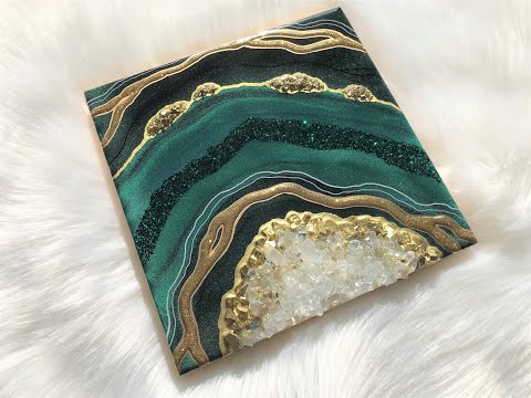 Making an emerald resin geode wall art- Short