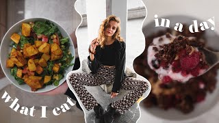 Vegan What I Eat in a Day // easy // nourishing // quick