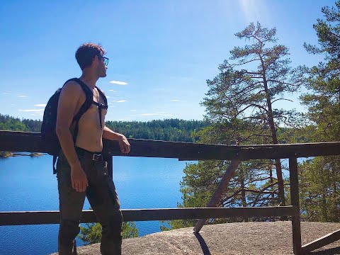 Hiking in Tivedens Nationalpark in Sweden