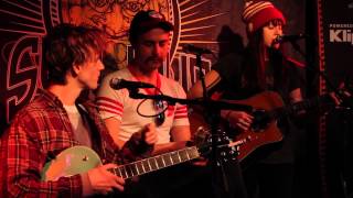 Houndmouth - &quot;Gasoline&quot; (Live In Sun King Studio 92 Powered By Klipsch Audio)