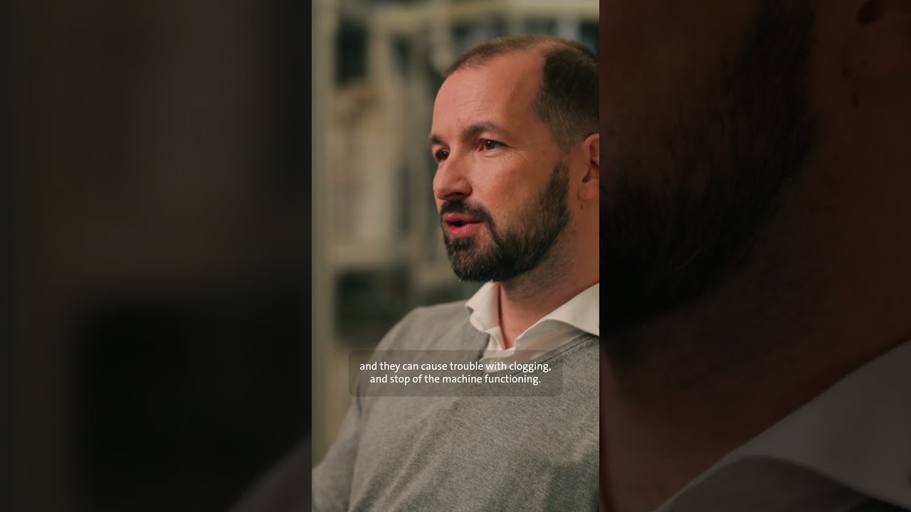 The Czech engineer quietly revolutionising how we make nanofibres 🧵