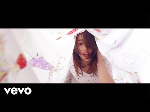 Ylenia Lucisano - Solo un bacio (Official Video)
