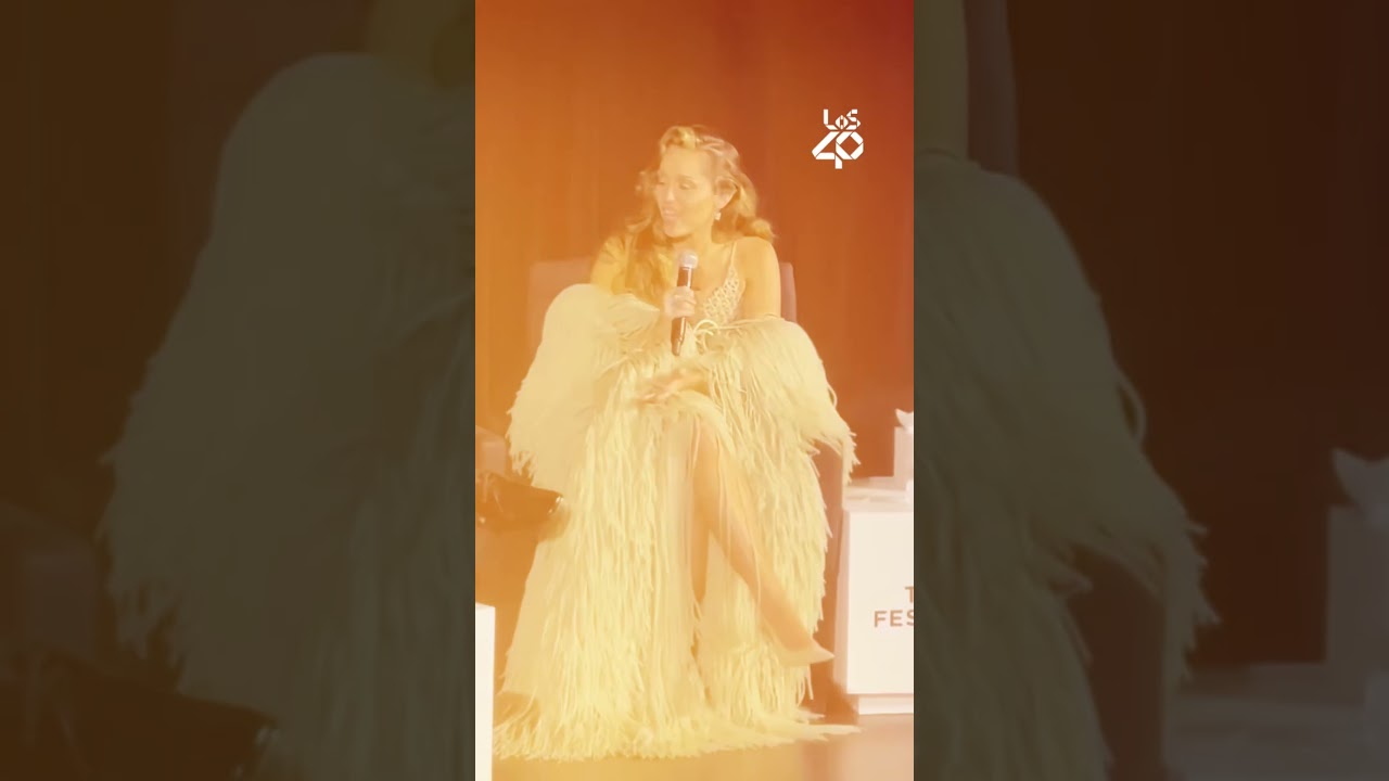 Miley Cyrus canta “The Climb” tras las quejas de una fan 😕🎤