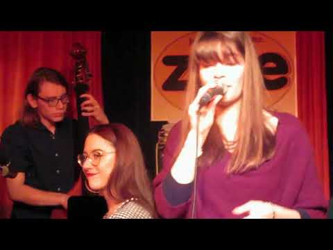 2017-11-23 Live Jazz at the Jazz Club ZWE (00-14-05)
