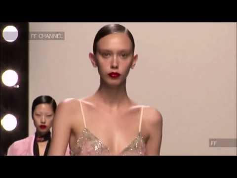 MOIRA BERNTZ | Look1 Models | Runway Compilation 2018