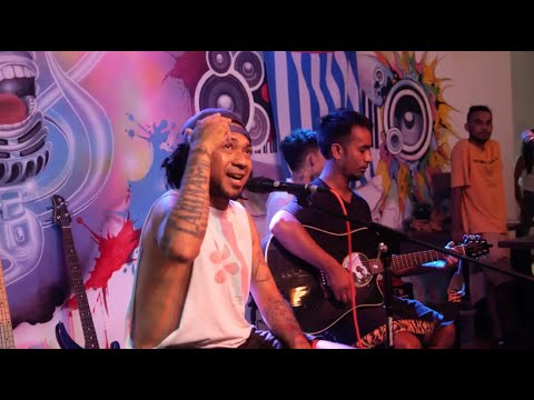 Galaxy - Dala Ida Tan (Acoustic) | Live at Nova Jar