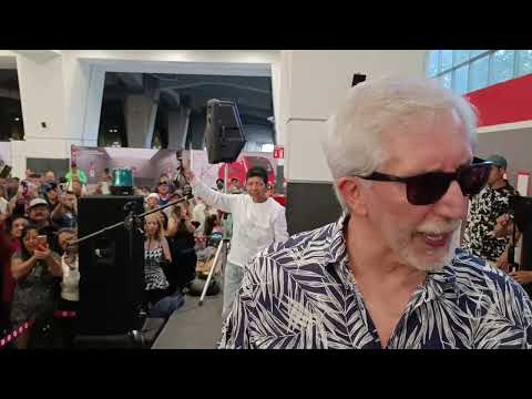 CARLOS PÉREZ EN VIVO "LAS MANOS QUIETAS" DESDE EL FORO BUENAVISTA CDMX HIGH ENERGY MUSIC