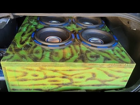 4 Power Acoustik Gothic 12's on a Taramps smart 5 bass SHAKING APART THIS CAR!!!!!!