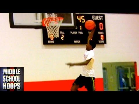 8th grader John Petty makes one hand dunk LOOK EASY - 2013 CrossRoads Elite Nashville