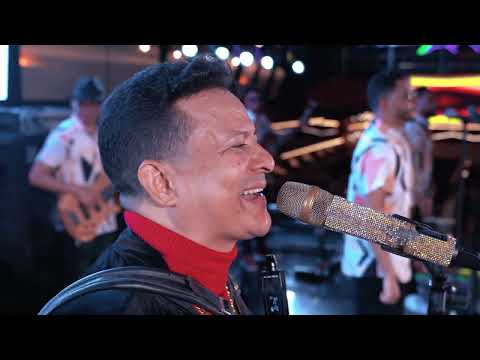 WILMAN PEÑA - POPURRI DE LUIS SEGURA (EN VIVO)