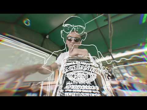Jiky - Füstöl a kolbász [OFFICIAL MUSIC VIDEO]