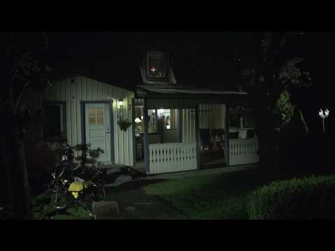 Filmen handlar om 15-åriga Alice som inte blir accepterad för den hon är, och om Josse som inte vågar bry sig trots att hon egentligen vill. 