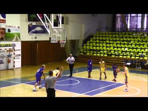 Liga U15 2013/2014 - BK Sluneta Ústí nad Labem vs USK Praha 15.09.2013