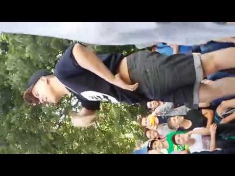 Alejo 5:escalon vs crio de ls calle mitad del video