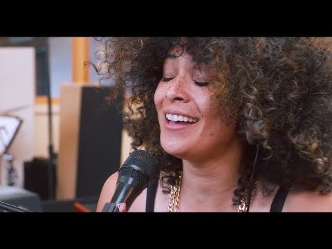 Kandace Springs feat. David Sanborn and the band "Love Got In The Way". Live at SANBORN SESSIONS.