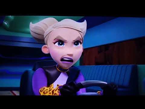 Roger Pinkeye Says "No Way" to The Cheetah 