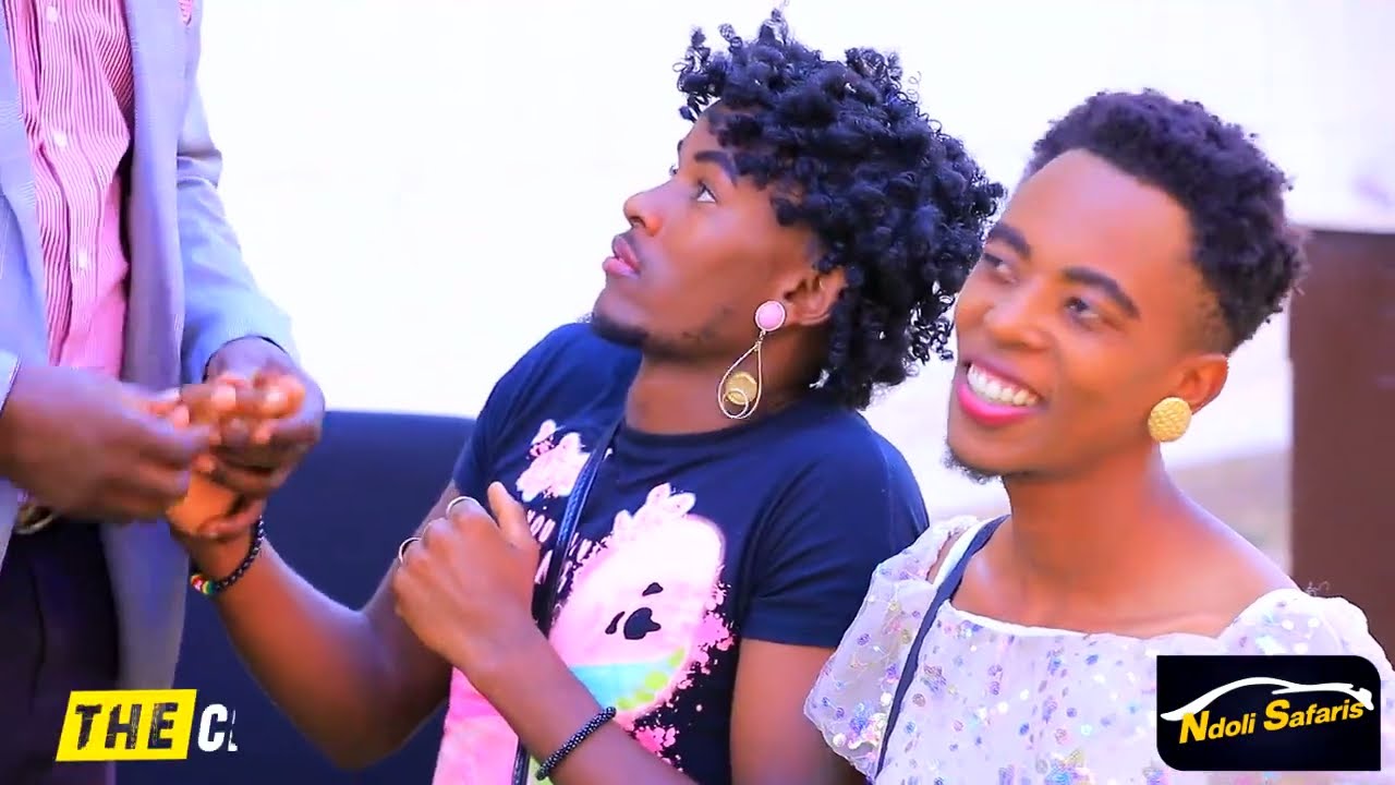 Karabayee  Pastor atunguye abatinganyi abatsaho umuriro Basomaniye mu kiganiro Live