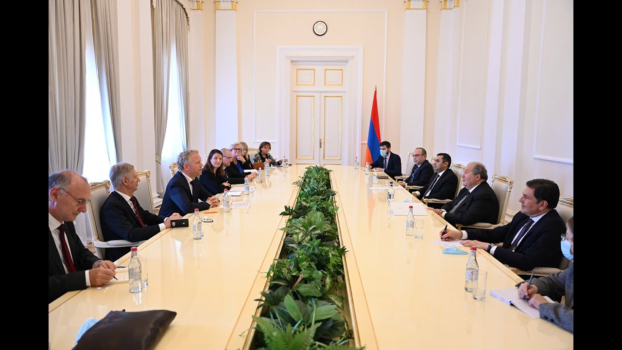 Армен Саркисян принял группу докладчиков Комитета министров Совета Европы по вопросам демократии