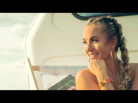 Carina Dahl - Helt OK (Offisiell musikkvideo)