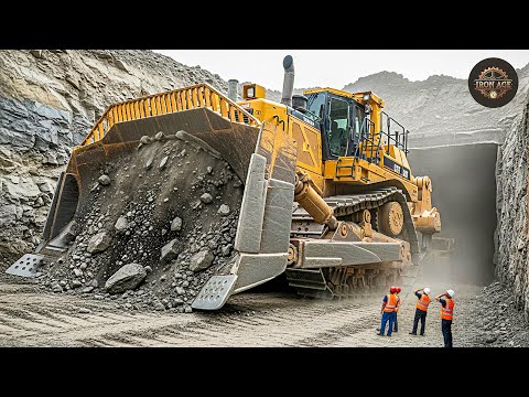 Extreme Dangerous Bulldozer Operator Skills That Almost Ended in Disaster #3