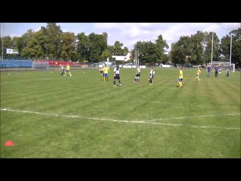 Unia Boryszew - Naprzód Brwinów 30 08 2014 skróty