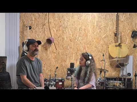 נעמי ועמיר בניון - כמו תינוק