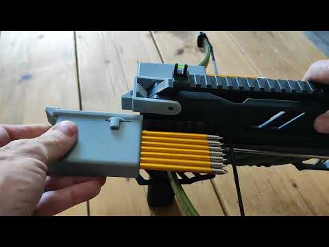 Accessory kit for Man Kung / Sobek Alligator 7 shot pistol crossbow.