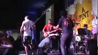 Microbius Experience e Velhas Virgens: Siririca Baby