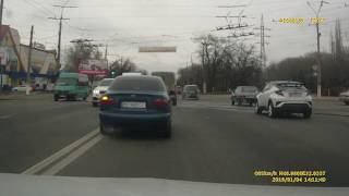 Видео читателя Новости-N: как ездят в Николаеве