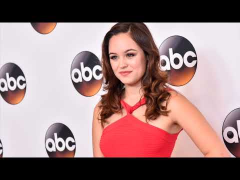 download lagu mp3 mp4 Hayley Orrantia Boyfriend, download lagu Hayley Orrantia Boyfriend gratis, unduh video klip Hayley Orrantia Boyfriend