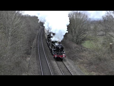 GWR Castle Centenary - 5043 & 7029 on the mainline 4/3/2023