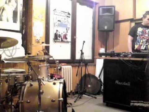 Promo vid Dj vs Drummer