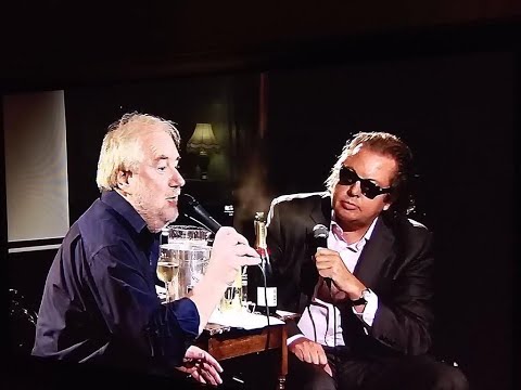 123. The Two Mikes - Thur Sep 2015-  10 Hull on Earth