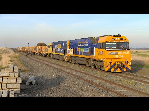 5MP2 Pacific National Steel Train At Gheringhap Loop (8/7/2021) - PoathTV Australian Railways