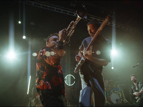 Magic City Hippies - BRNT (Live In San Diego)