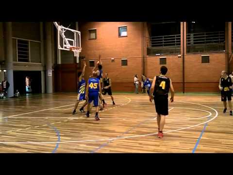B.C. Maçanet 64 - 54 C.B. Cellera Niviuk (2013-10-27)
