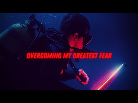 Overcoming my Childhood FEAR of SCUBA diving | Frame Voyager