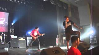 [12-09-2011] Parkway Drive - Gimme A D
