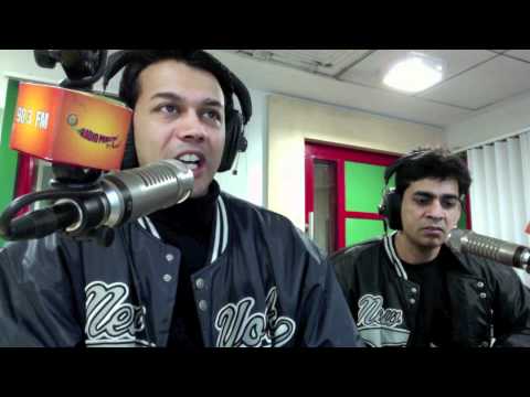 rj anant and saurabh happy bday suresh oberoi.m4v