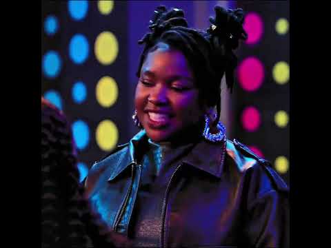 Erika roasts Gregory 😂 #abbottelementary #funnyshorts #shorts