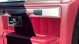 1985 GMC K1500 Sierra Classic 4x4 Inside Look