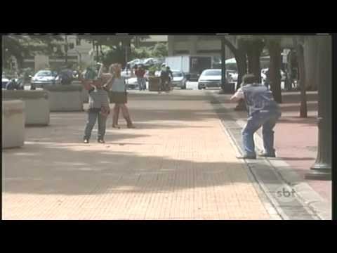 Pose para Foto | Pegadinha com Rogério Gonçalves | Programa Silvio Santos