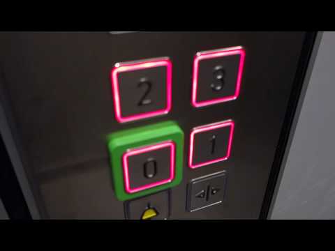 IT'S MODERNIZED!!! 1989 OTIS Roped Hydraulic Elevator @ Köpmangatan 14, Sweden.