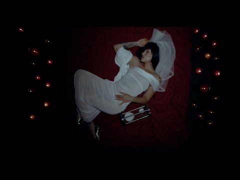 SDLM - LA GURU (Official Video)